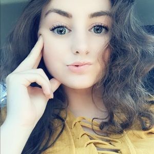 Meet your Posher, Gabrielle